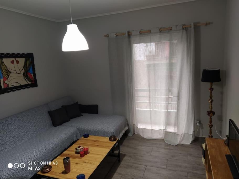 Nice& Cozy Flat 1Min From The Heart Of Athens.Wifi Exterior foto